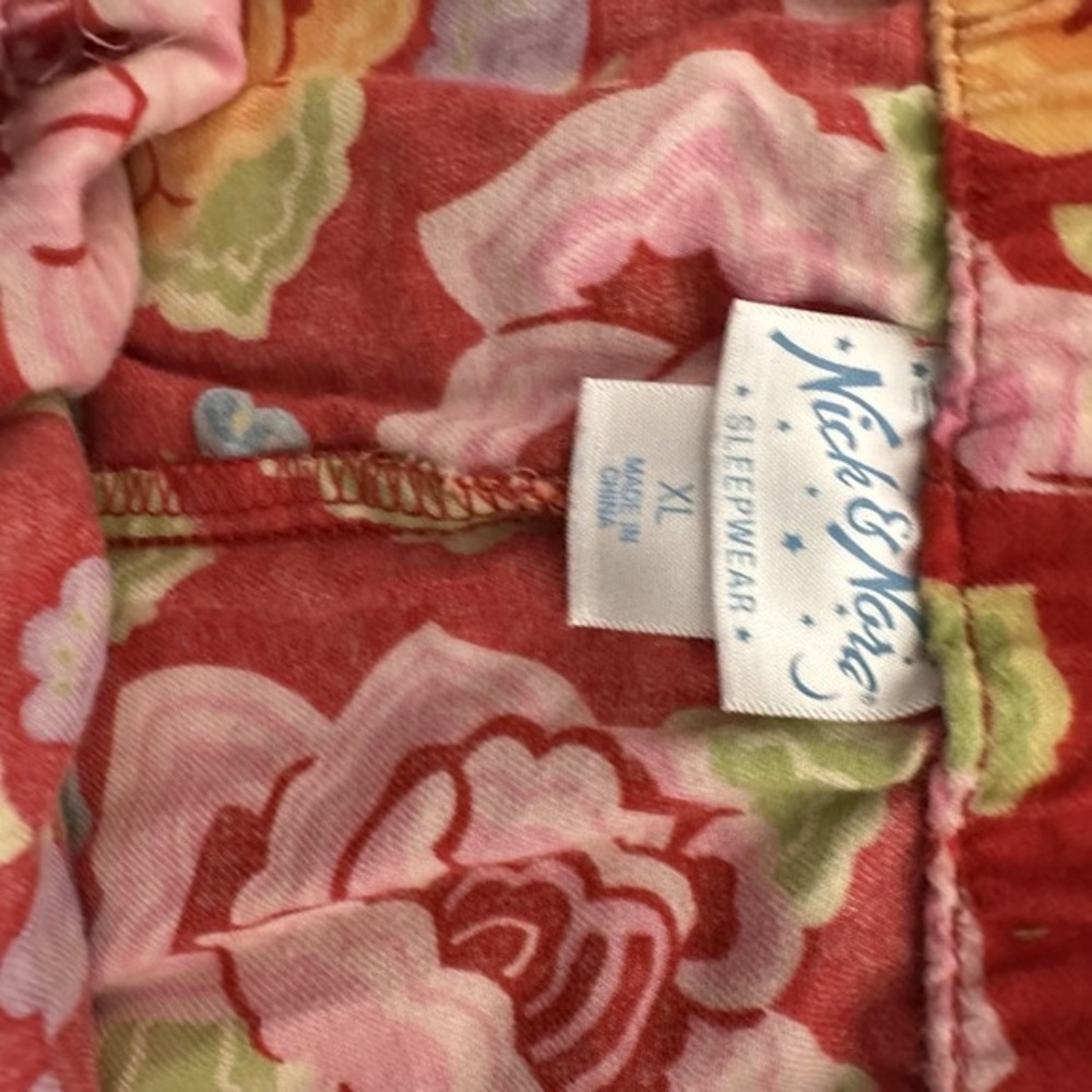 Nick & Nora Floral Pajama Set Women's Top‎ Bottom Sz XL Red Pink Casual Cozy - Picture 9 of 9